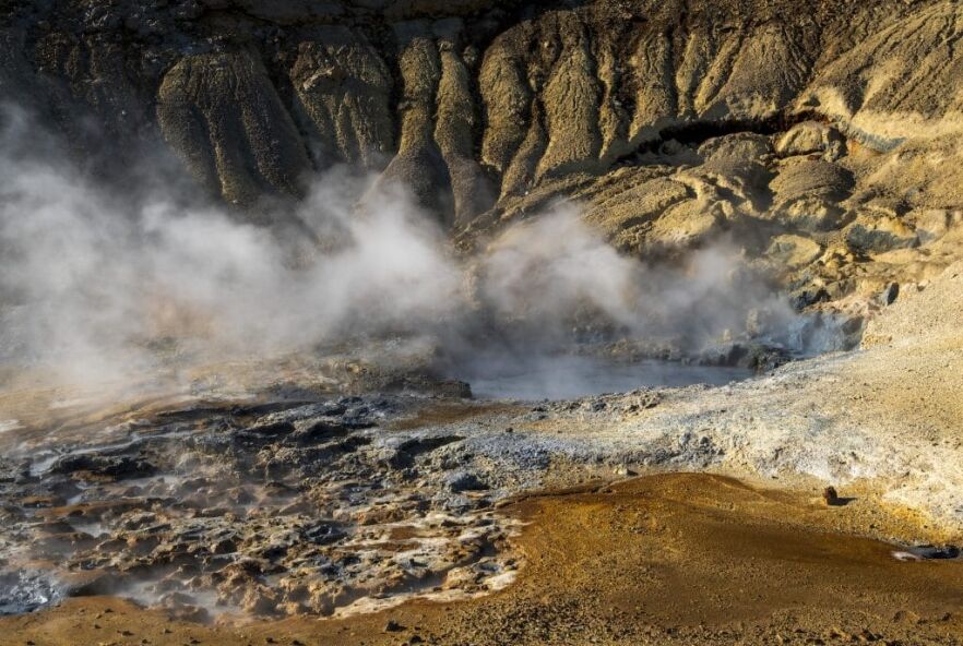 Hot-Water Supply Nearing Limit, Rationing to be Considered Krísuvík - Seltún - hverasvæði - Reykjanes